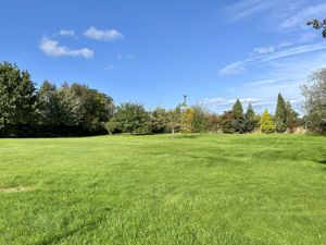 Photo 15- click for photo gallery